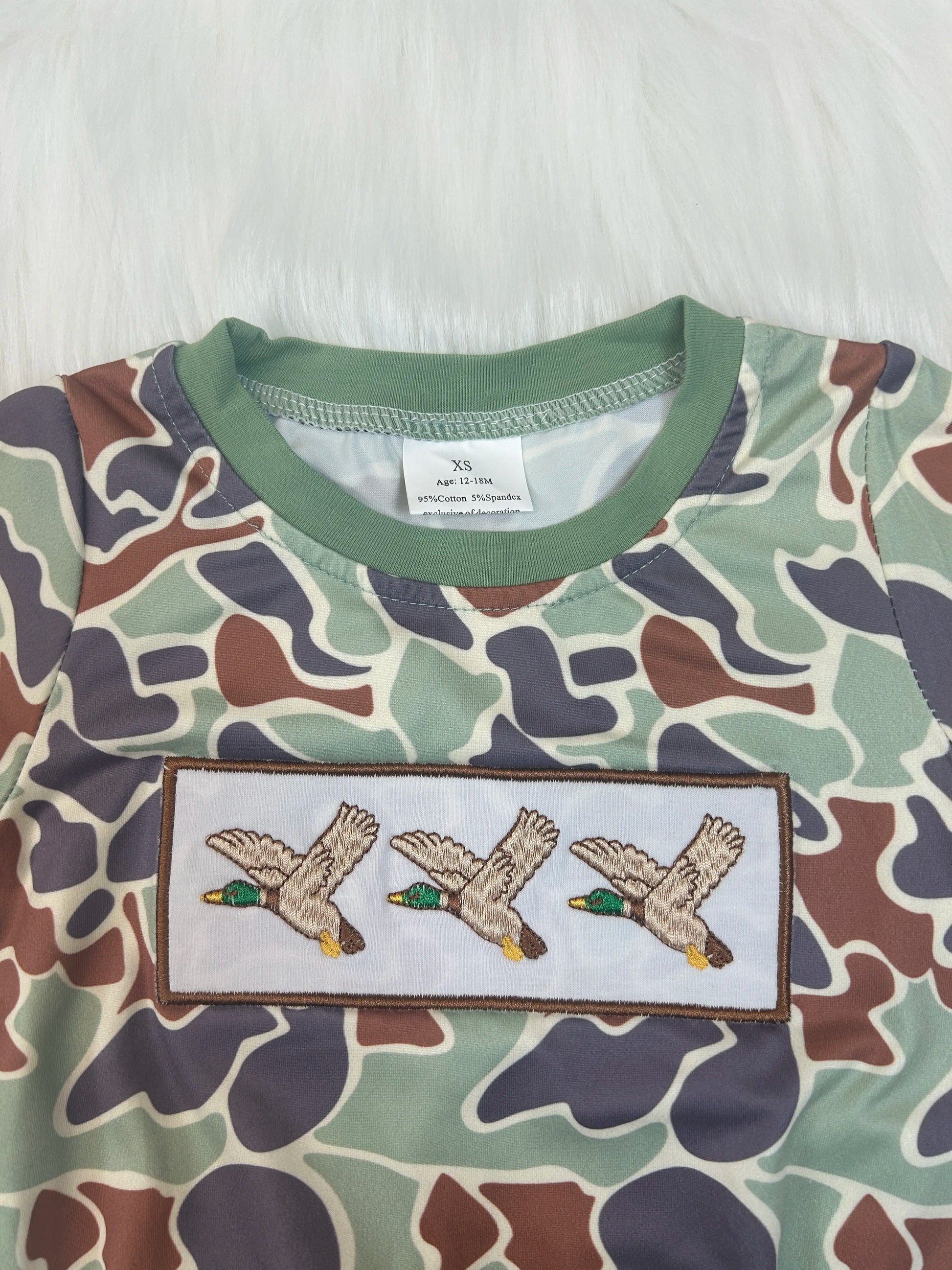 Baby Boy Milk Silk Short-Sleeve Romper - Embroidered Mallard Duck Motif, Fitted Cut, Toddler Outfit, Boys' Fashion Top