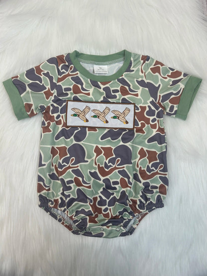 Baby Boy Milk Silk Short-Sleeve Romper - Embroidered Mallard Duck Motif, Fitted Cut, Toddler Outfit, Boys' Fashion Top